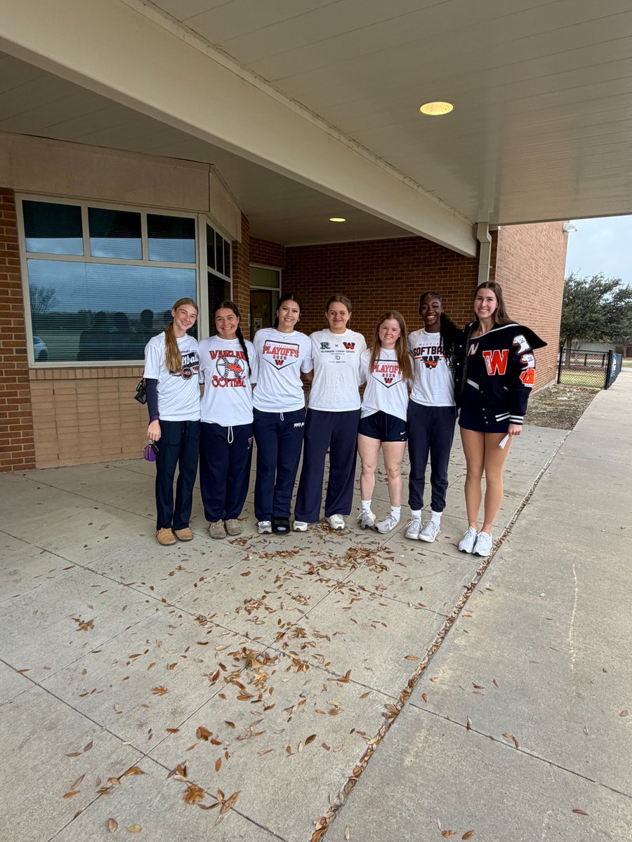 Wakeland Softball tweet media