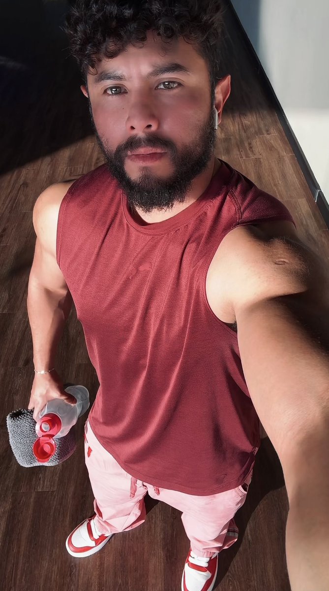 ♔ V A N P A T T O ♚ tweet media