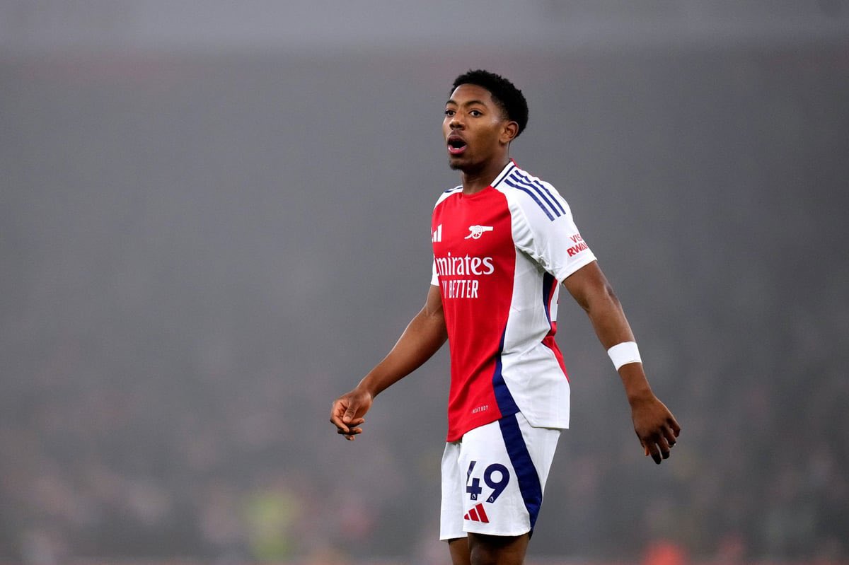 I can smell another Arsenal-United transfer saga coming soon.