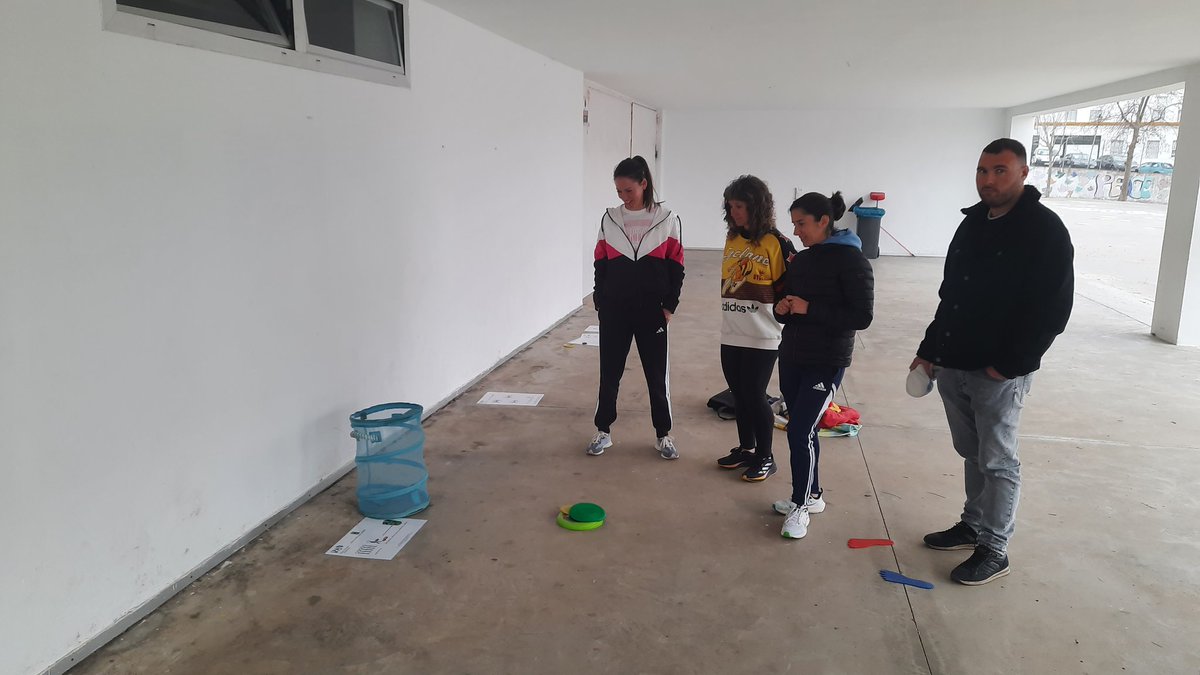 Patios Y Parques Dinámicos tweet media