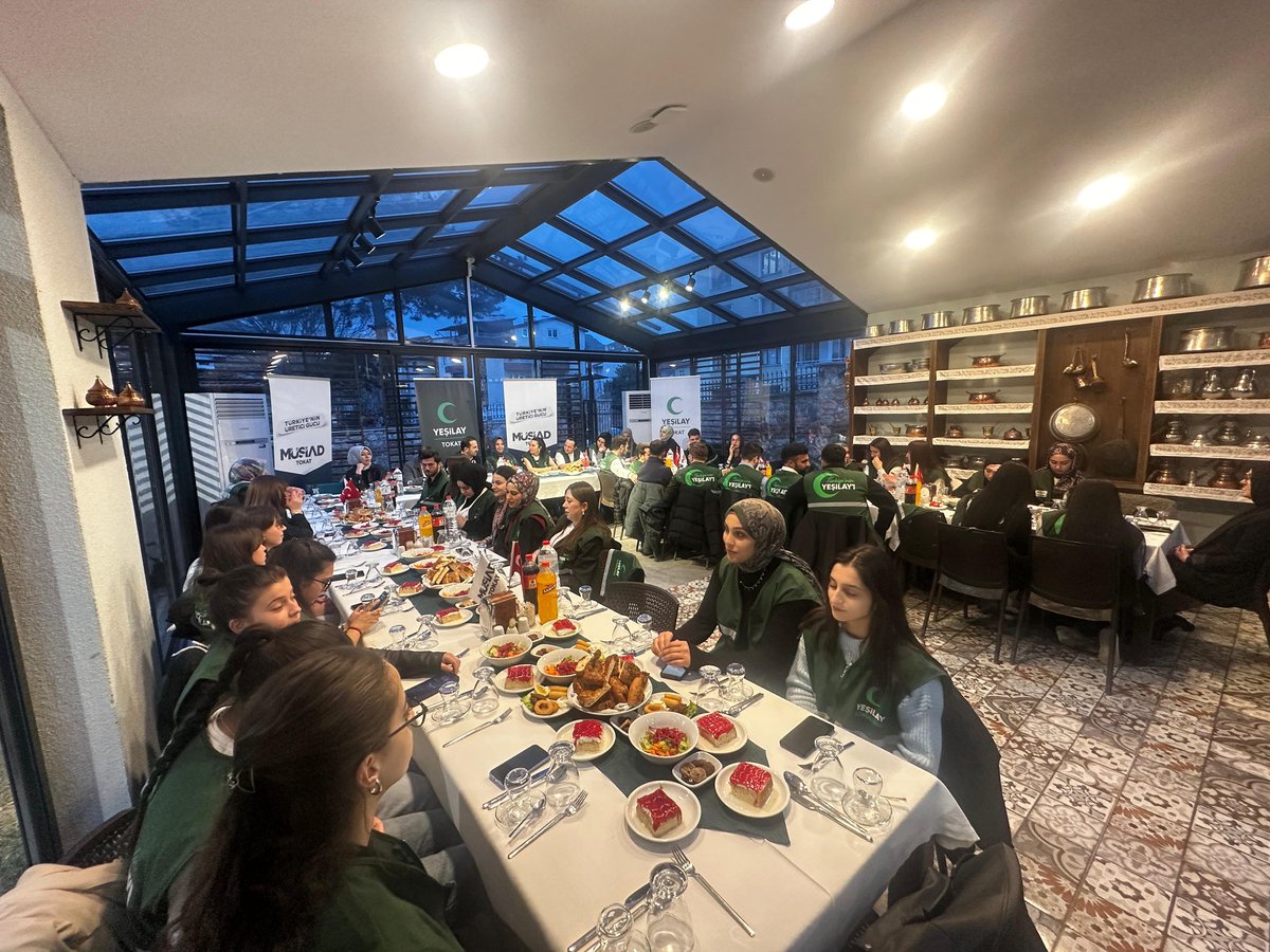 MÜSİAD Tokat Şube Başkanımız İhsan Misafir’in (<a href="/ihsnmsfr/">İhsan MİSAFİR</a>) öncülüğünde düzenlediğimiz iftar programına, Başkan Yardımcımız Gökhan Altıncı'da katılım sağladı. Programda; Yeşilay Tokat Şubesi Başkanı Şeyda Ateş, yönetim kurulu üyeleri ve Genç Yeşilay TOGÜ gönüllülerini ağırladık.