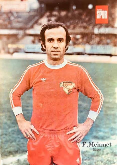 old1910wolf's tweet photo. @AnadoluFutbollu @hakanalgur2013 @Goztepe @Goztepetaraftar @metooo1925 @GoztepeFO @GozGozTv Yeni nesil bilmez, Fuji Mehmet… https://t.co/PInM0ccZg9