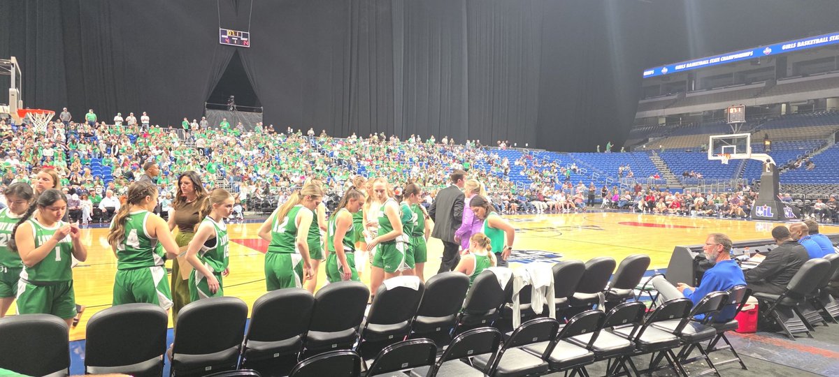 BigCountrySport's tweet photo. UPDATE FROM SAN ANTONIO 
Class 3A DII Girls State Championship: Wall 14,  Nacogdoches Central Heights 4.....end first. 
#Txhshoops #BigCountryPreps https://t.co/HGMGpnerQ5