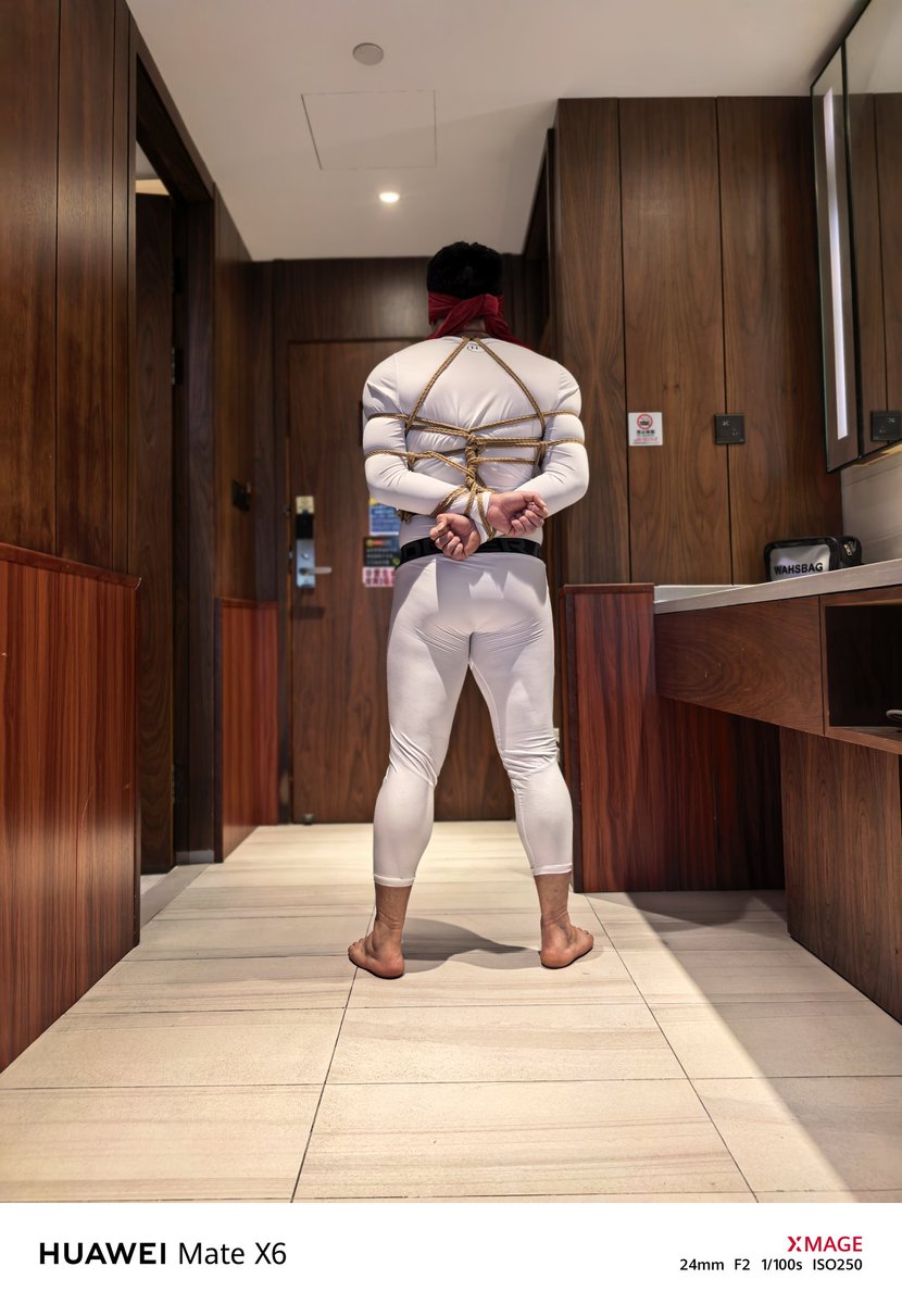 lostlove tweet media