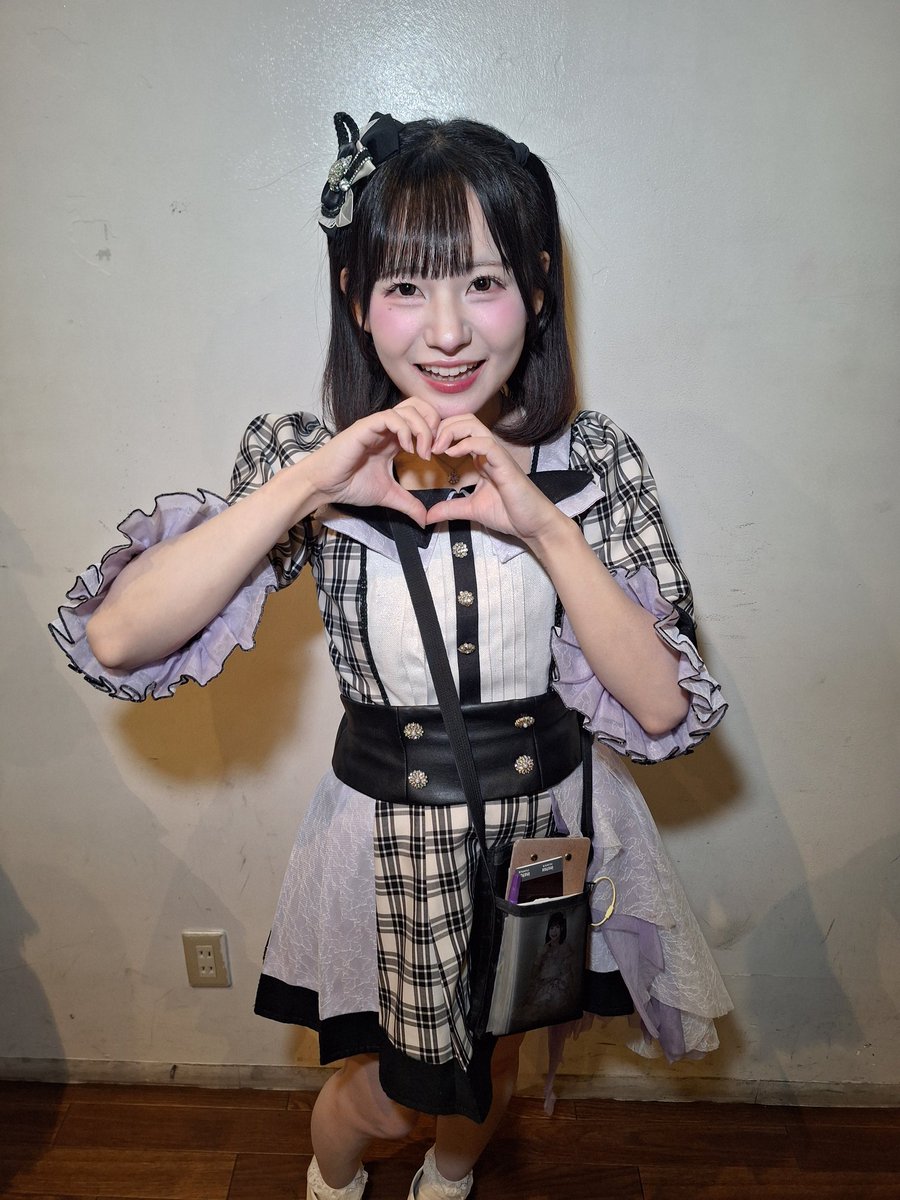 Mr.HaPPY() tweet media