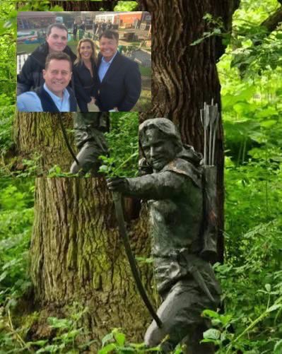 Mike Bushell tweet media