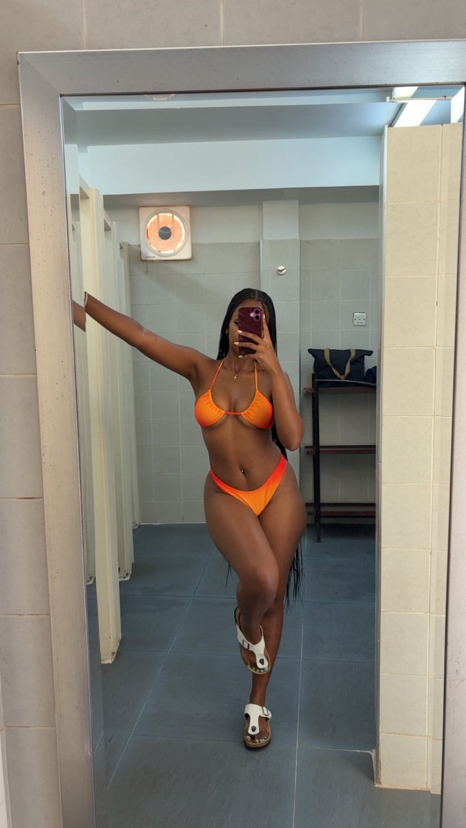 pinkpineapple🩷🍍 tweet media