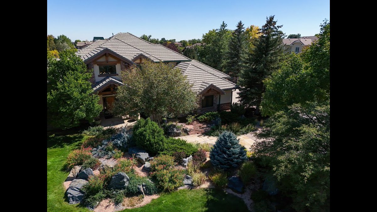 DustinMPeyser's tweet image. Chum Tran presents 8652 Portico Lane Longmont, CO | ColdwellBankerHomes.com dlvr.it/TRLGYw 👉 Reveal Your ROI bit.ly/MyHomeAI 👈 #RealEstate #LongmontCO #HomeForSale #ColdwellBanker #PropertyTour