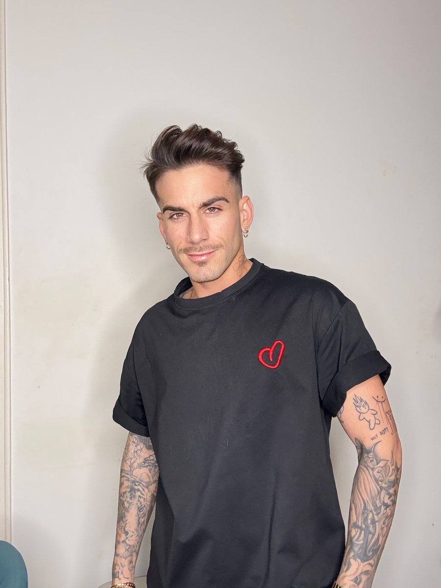 Dani Velazquez tweet media