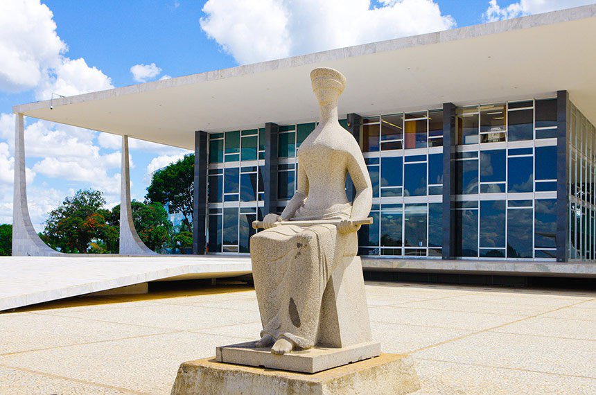 Pedro Rousseff tweet media