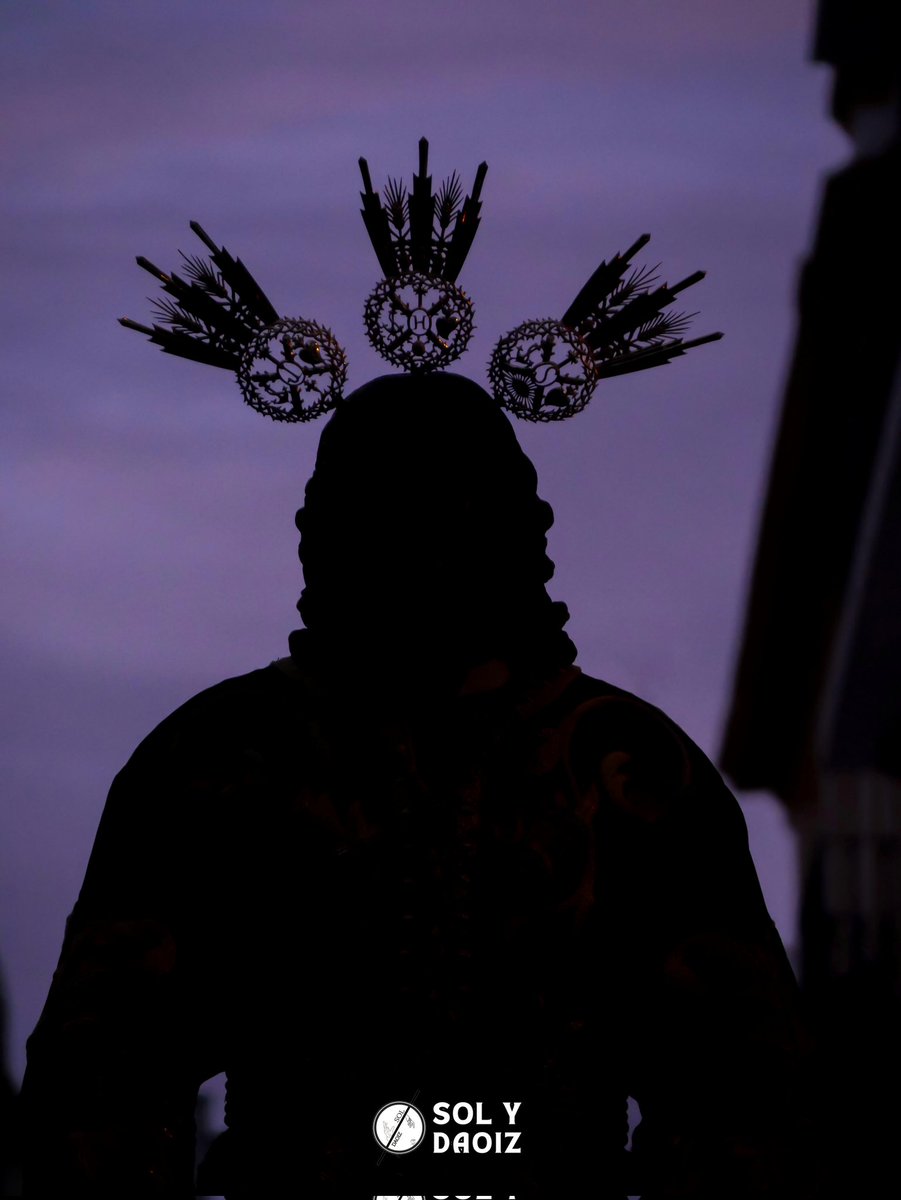 sol_y_daoiz's tweet photo. El Rey de la calle Orfila
@HdadPanaderos
📸 @sol_y_daoiz
#viacrucis #lospanaderos #soberanopoder #SemanaSanta #tdscofrade https://t.co/q2Gsevr2vk