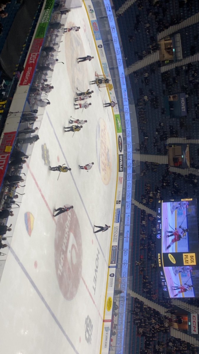 AlvaRenstrom's tweet photo. Fredag=Hovet 😌 (hon kommer hata mig att jag la ut❤️) https://t.co/w4fbbRSdXW