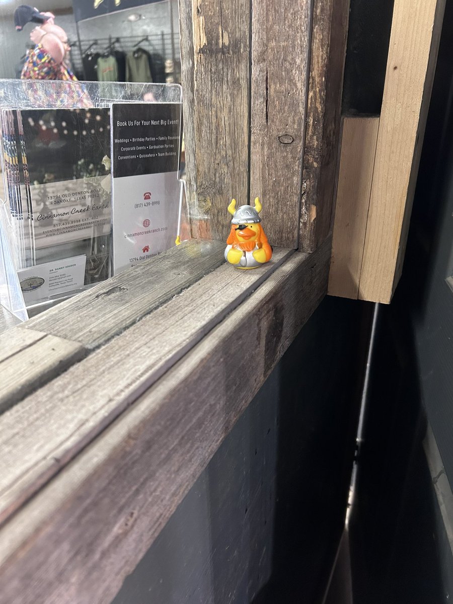 Colby Robertson tweet media