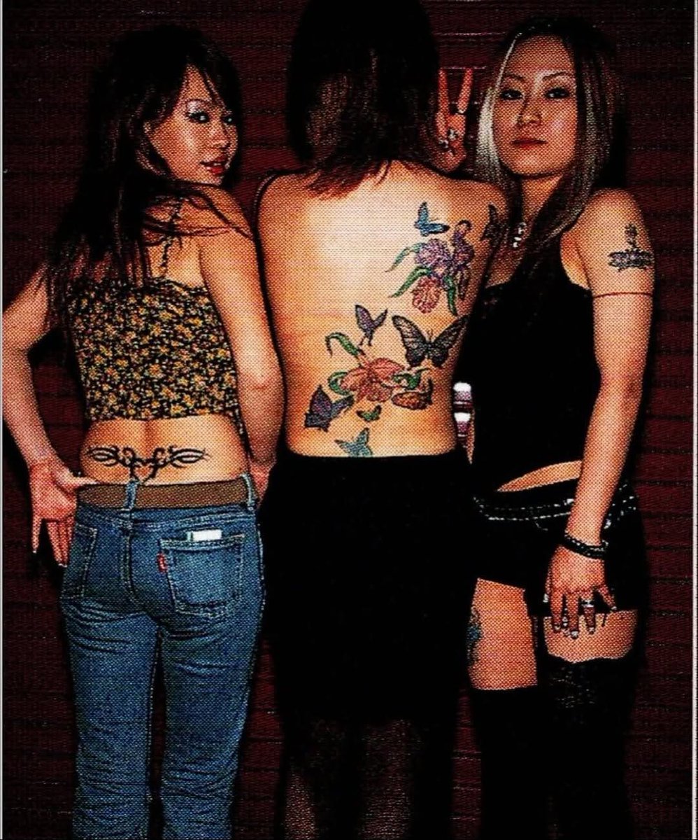 Rogue Fashion tweet media