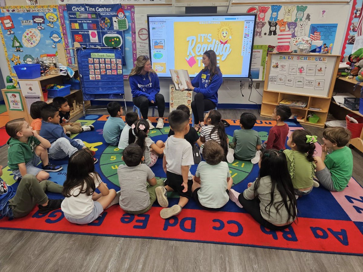 MCSDFlorida's tweet image. Tigers &amp;amp; Rockets teamed up for a reading home run! ⚾️📚 @MartinCountyHi1 baseball players joined students at J.D. Parker Elementary during #ReadAcrossAmericaWeek—showing leadership in the classroom and beyond.

#ALLINMartin👊