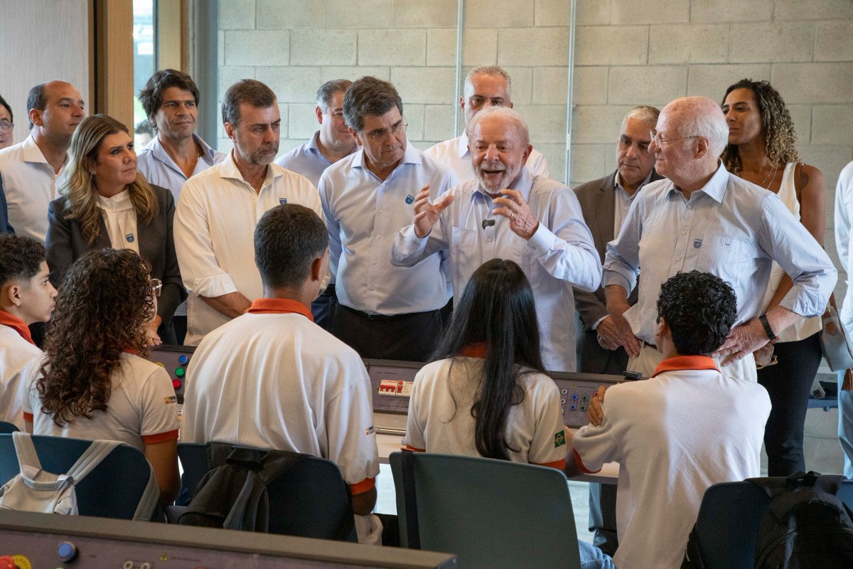 Máximo Vedoya tweet media