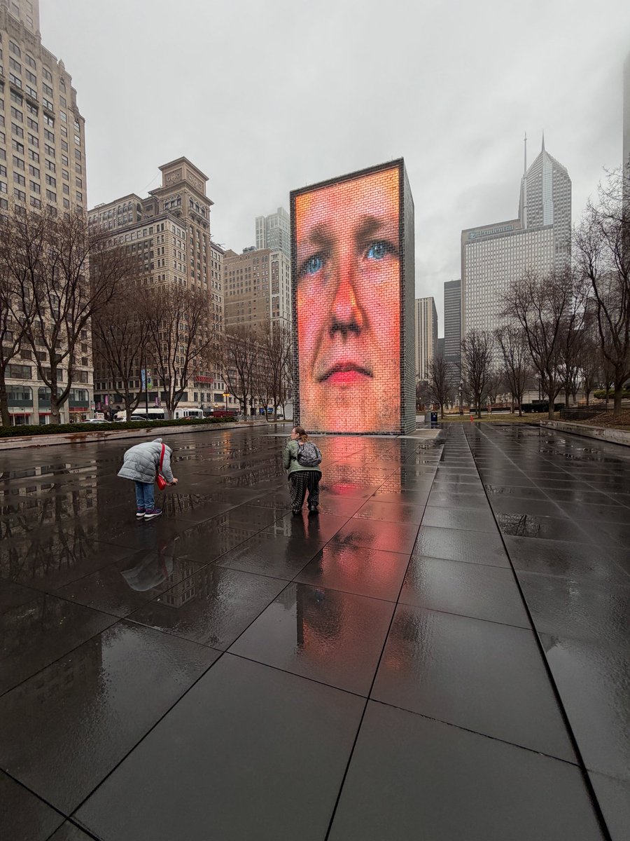 ૮ℓαµ∂เσ ƶαѵαℓα ʝ૨. tweet media