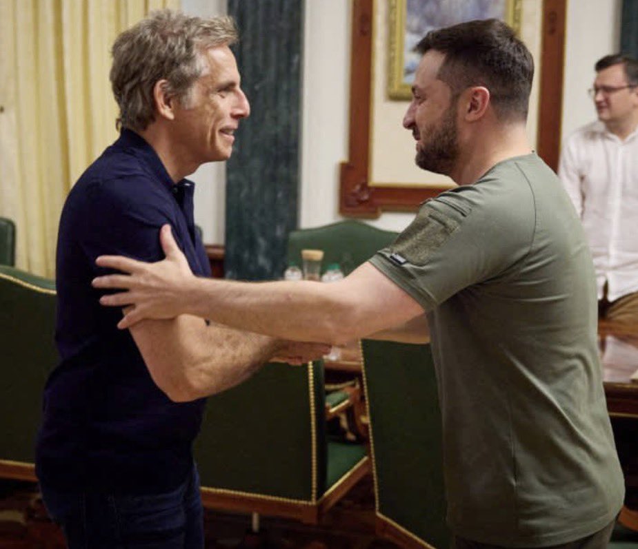 Mike Hahn tweet media