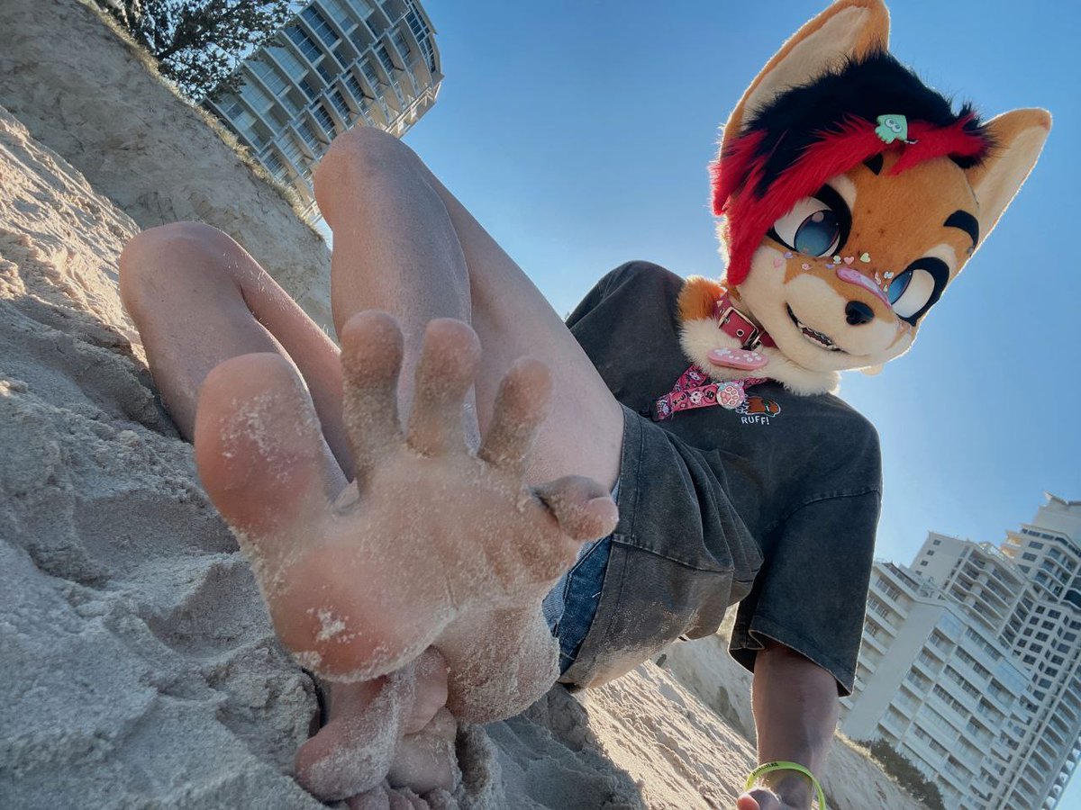 Kayla fox AD tweet media