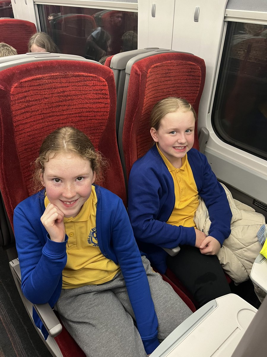 OlqopPrimary's tweet photo. Home time https://t.co/XwJyRLB6M9