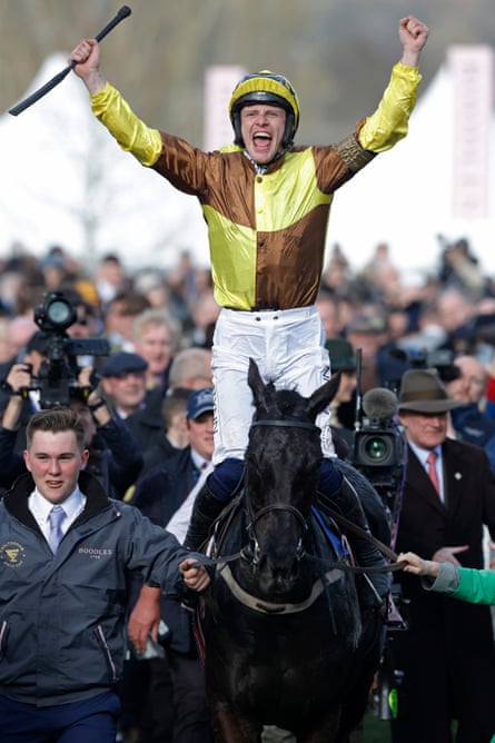 Stephen R Power tweet media