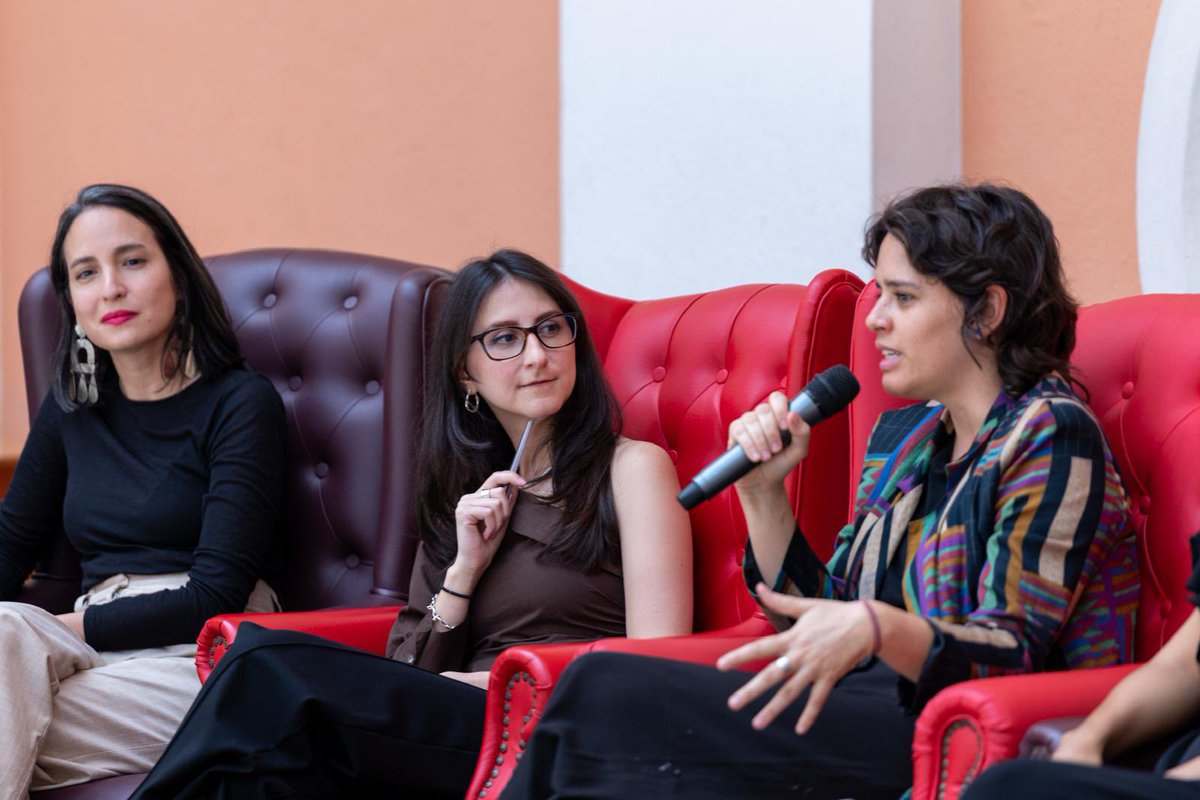 EmbEspañaEcuador tweet media