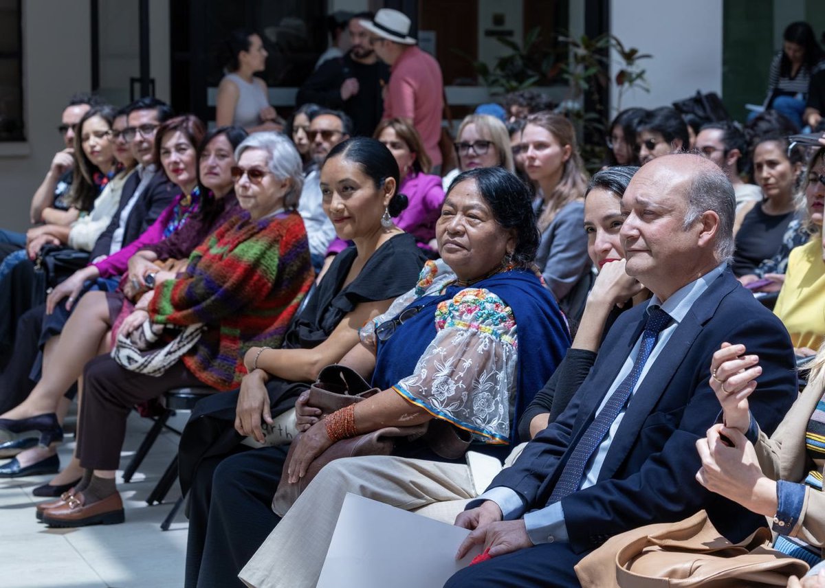 EmbEspañaEcuador tweet media