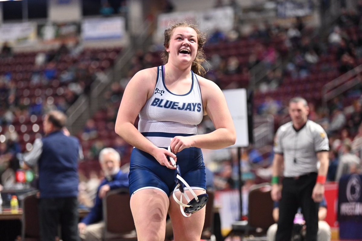 CCJaysWrestling's tweet photo. Introducing our first female state medalist in school history - Morgan Reichard . State semi-finals go down tonight at 7. https://t.co/vsYlXdl6M0
