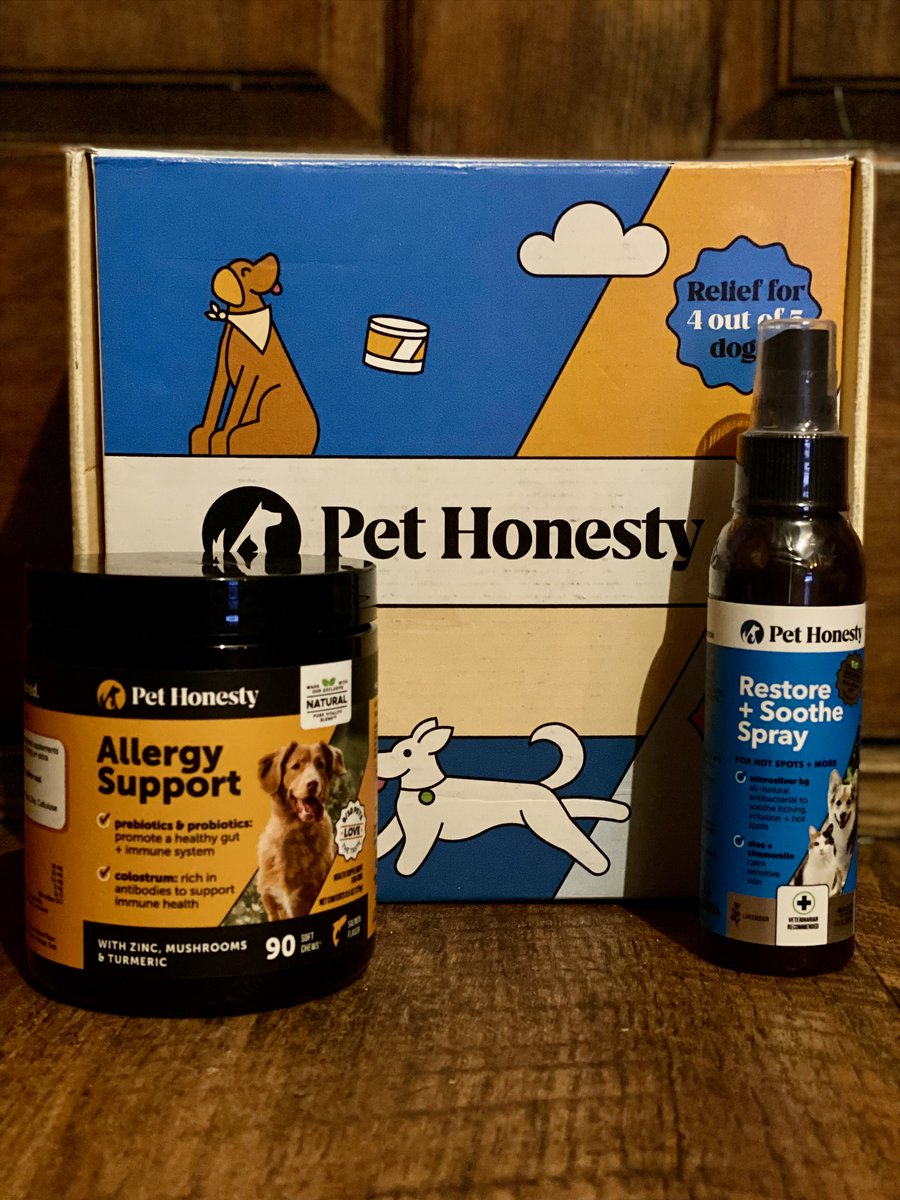 PetAgeMag's tweet image. It’s the big day! We’ve reached another #FreebieFriday giveaway! One lucky pet parent will receive this Hot Spot Spray and Allergy Support Chews from @PetHonesty. Visit Pet Age on Instagram for giveaway details! #doghealth #petsarefamily #TGIF