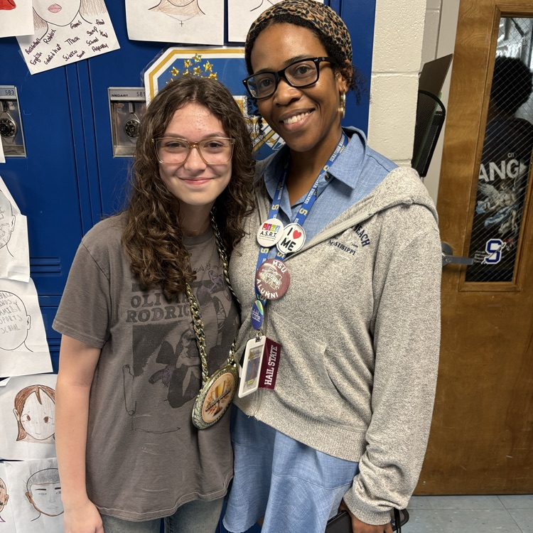 ⭐️Congratulations to our Champion Chain recipients this week: Charleigh O'Neal, Jabron Jones, and Paislei Hadley! ⭐️These students are known for their positive energy and helpful nature. Keep up the great work, y'all! 💙💛