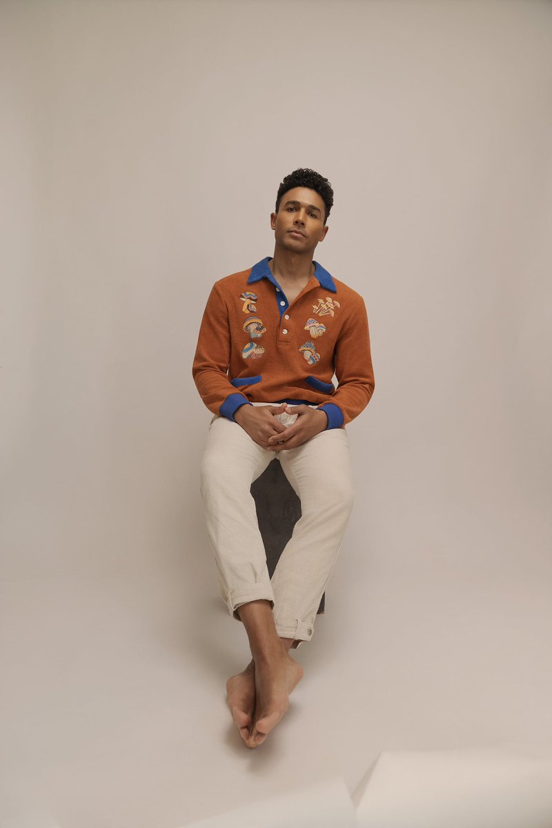 Take five.

📸 Julius Jones Jr