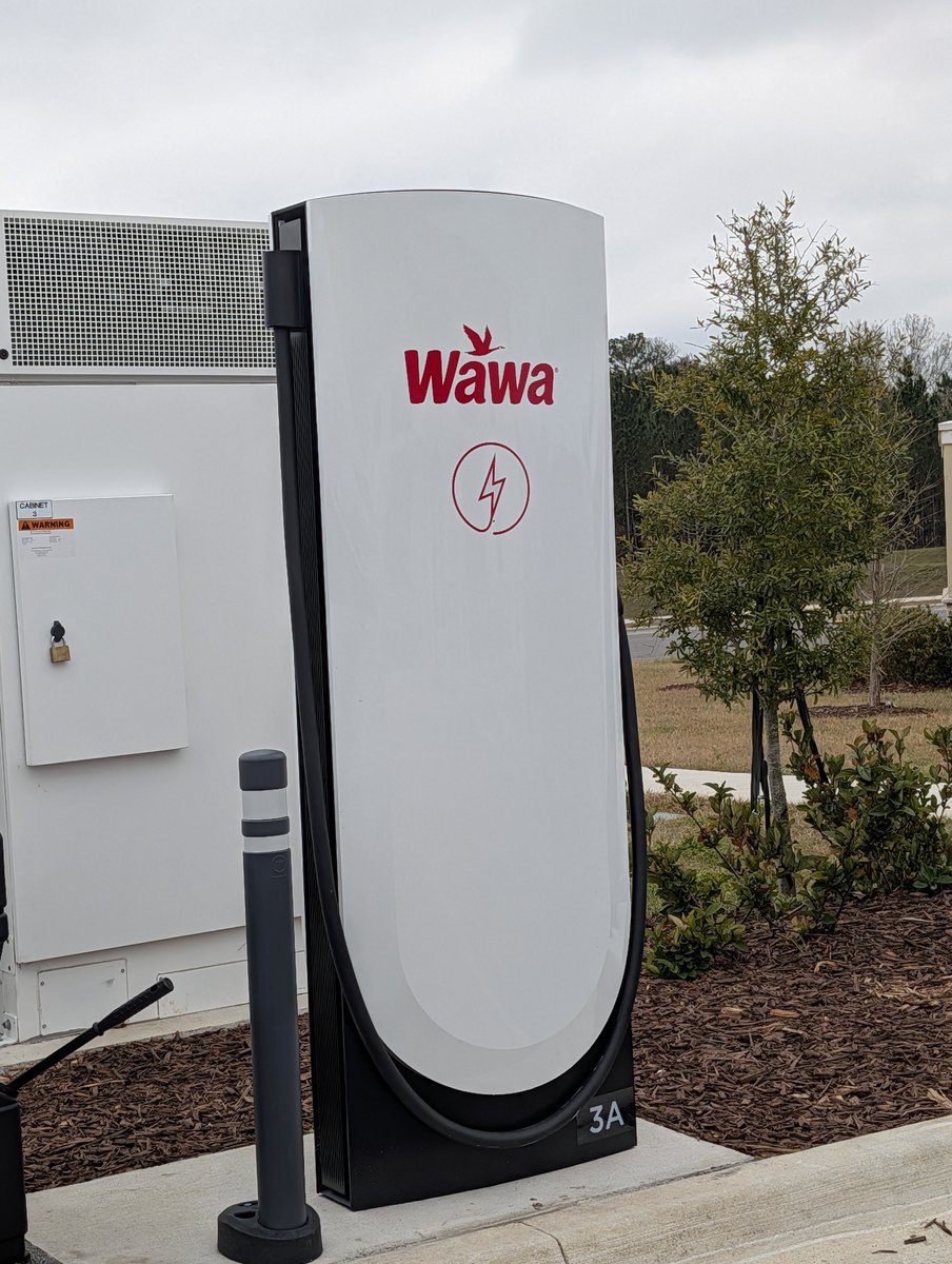 CybertruckFamily tweet media