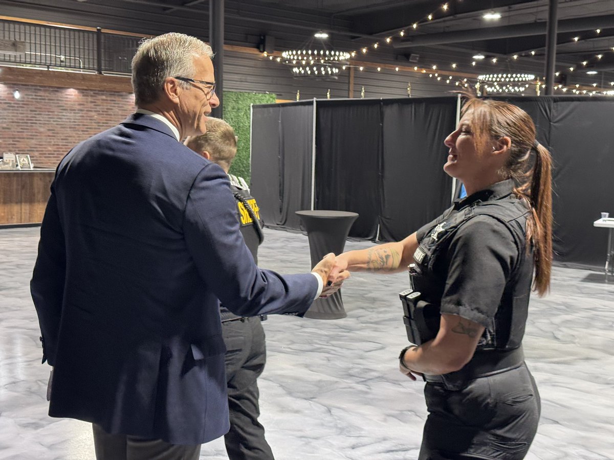 Leader John Thune tweet media