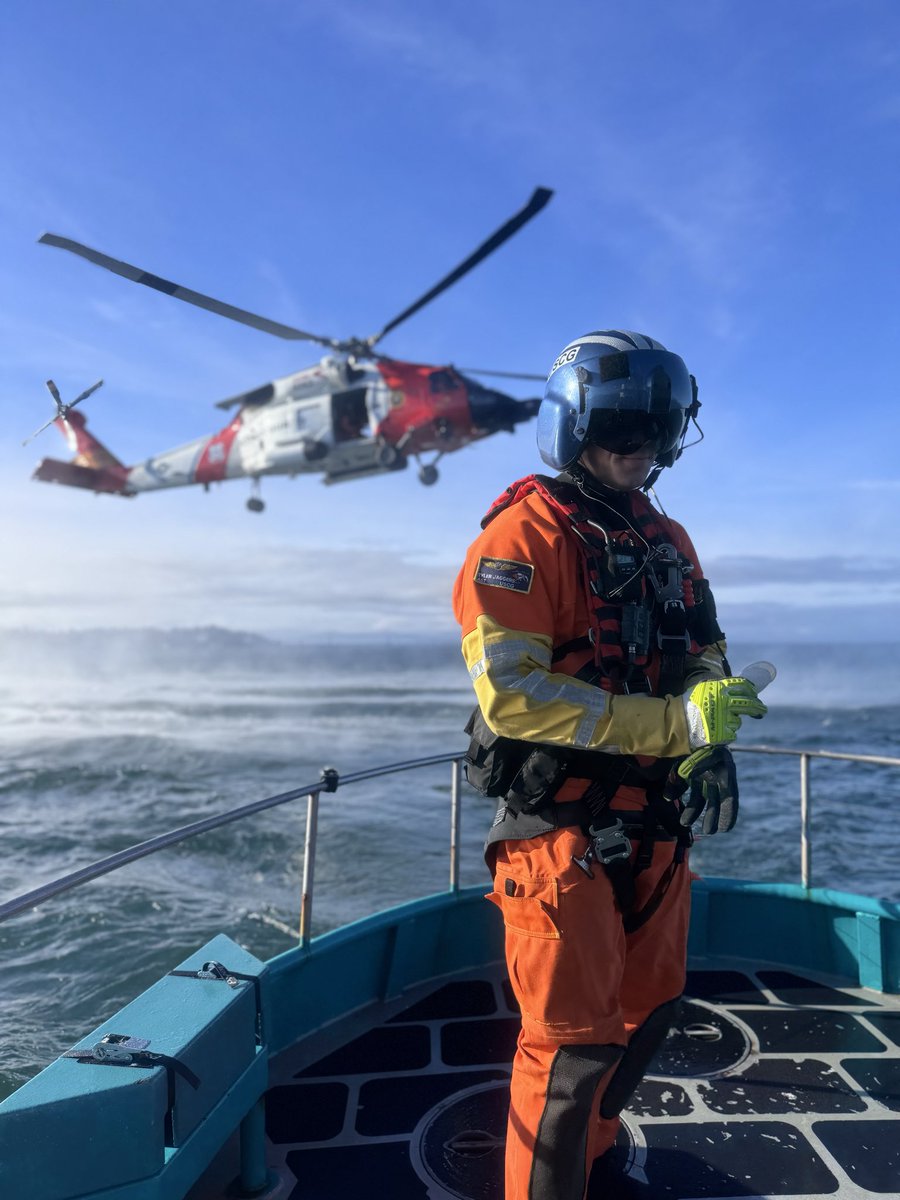 U.S. Coast Guard tweet media