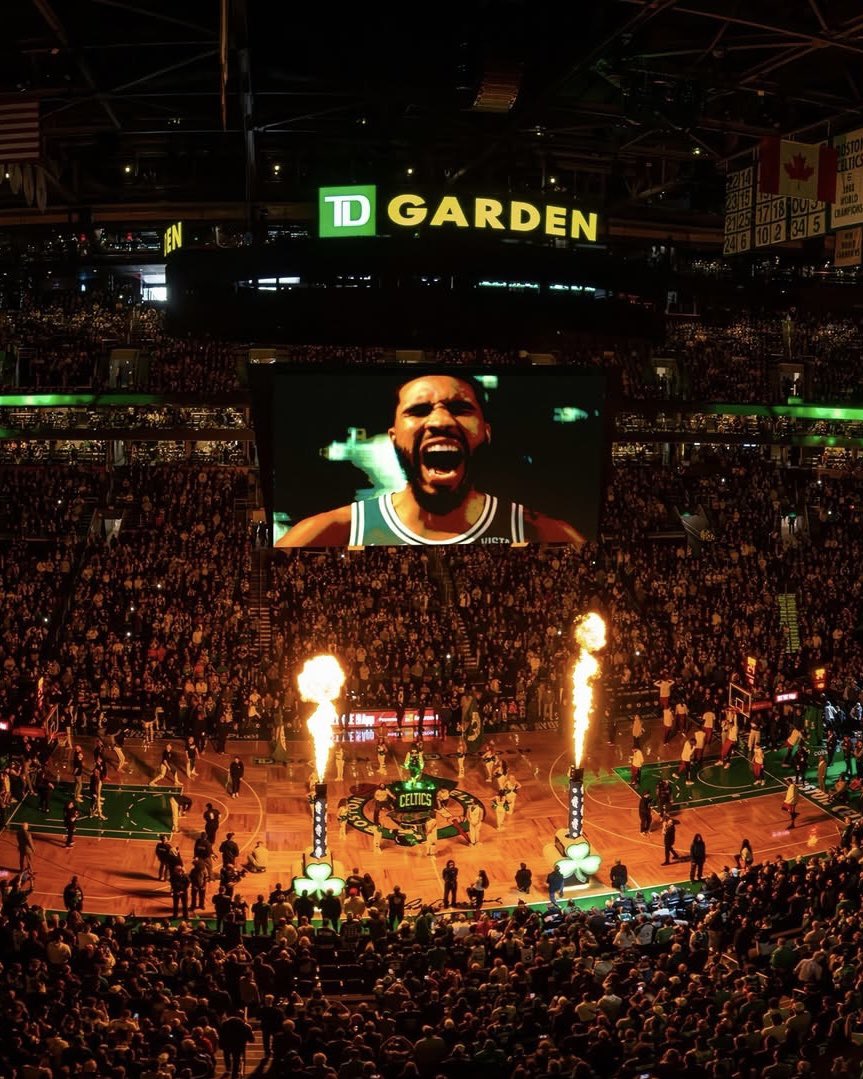 tdgarden's tweet photo. 🔜☘️

@celtics | #DifferentHere https://t.co/YlkmLs6hn0