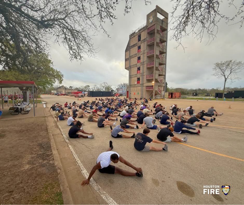 Houston Fire Dept tweet media