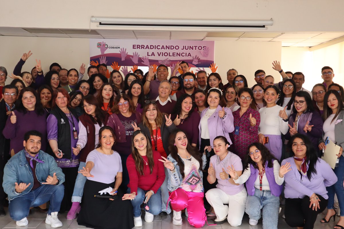 COBAEMex's tweet photo. En el #COBAEM trabajamos por espacios seguros y libres de violencia. 🤝

En conjunto con la @SeMujeresEdomex, realizamos la actividad “Erradicando juntos la violencia”, promoviendo respeto, igualdad y sana convivencia. ✨💜

#SomosCOBAEM https://t.co/BUChh9kGcJ