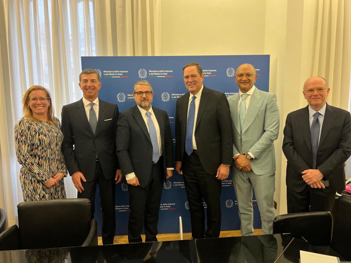 Chuck Robbins tweet media