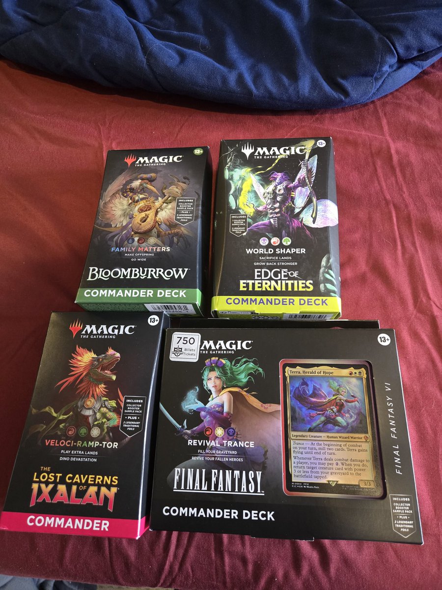 Kaede Usagi ⏳楓 兎 🔜 Toronto Comicon tweet media