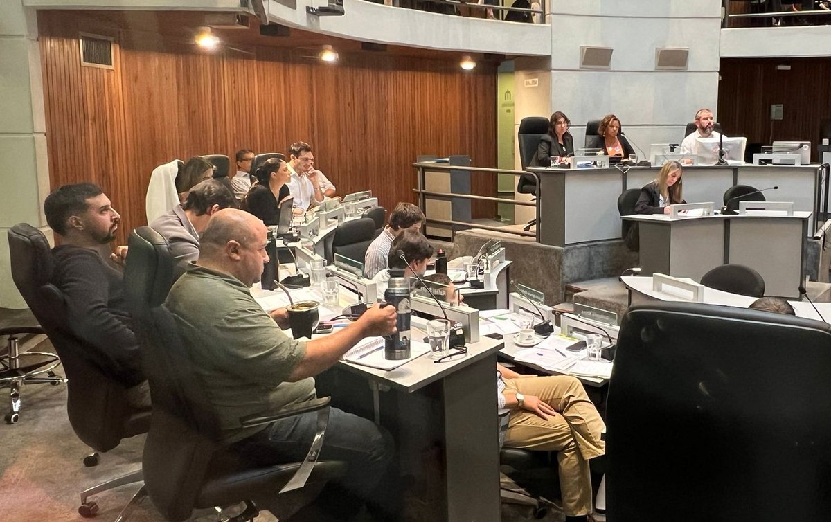 BrunoAstengoUy's tweet photo. Recibimos al Departamento de Movilidad en la presentación del presupuesto 2026 - 2030. https://t.co/H3HSNUpEV6