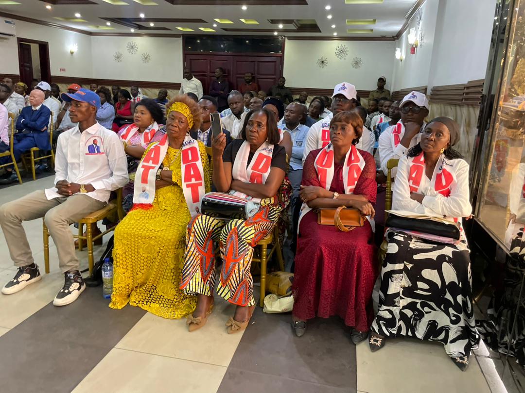 Aigle603482822's tweet photo. La Anthony Tshisekedi a démontré une fois de plus sa capacité de mobilisation et son engagement au service de la vision du Chef de l’État Félix Tshisekedi.
La rencontre tenue aujourd’hui avec les cadres ainsi que les comités fédéraux et communaux de Kinshasa a été un moment important d’échanges, de réflexion et de réorganisation stratégique. Elle a permis de renforcer la cohésion, d’harmoniser les actions politiques et de consolider la présence de la dynamique sur toute l’étendue de la capitale.
Sous la coordination nationale de Honoré Buka, les participants ont réaffirmé leur détermination à accompagner les réformes engagées et à poursuivre le travail de sensibilisation auprès de la population.
Cette activité marque une nouvelle étape dans la structuration et la mobilisation des forces vives autour des idéaux de progrès, de bonne gouvernance et de développement pour notre pays.
La Dynamique Anthony Tshisekedi reste plus que jamais engagée à œuvrer aux côtés des militants et des structures de base pour renforcer l’action politique et soutenir les ambitions de transformation de la République.