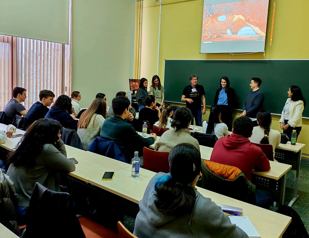 Kike Riesgo tweet media