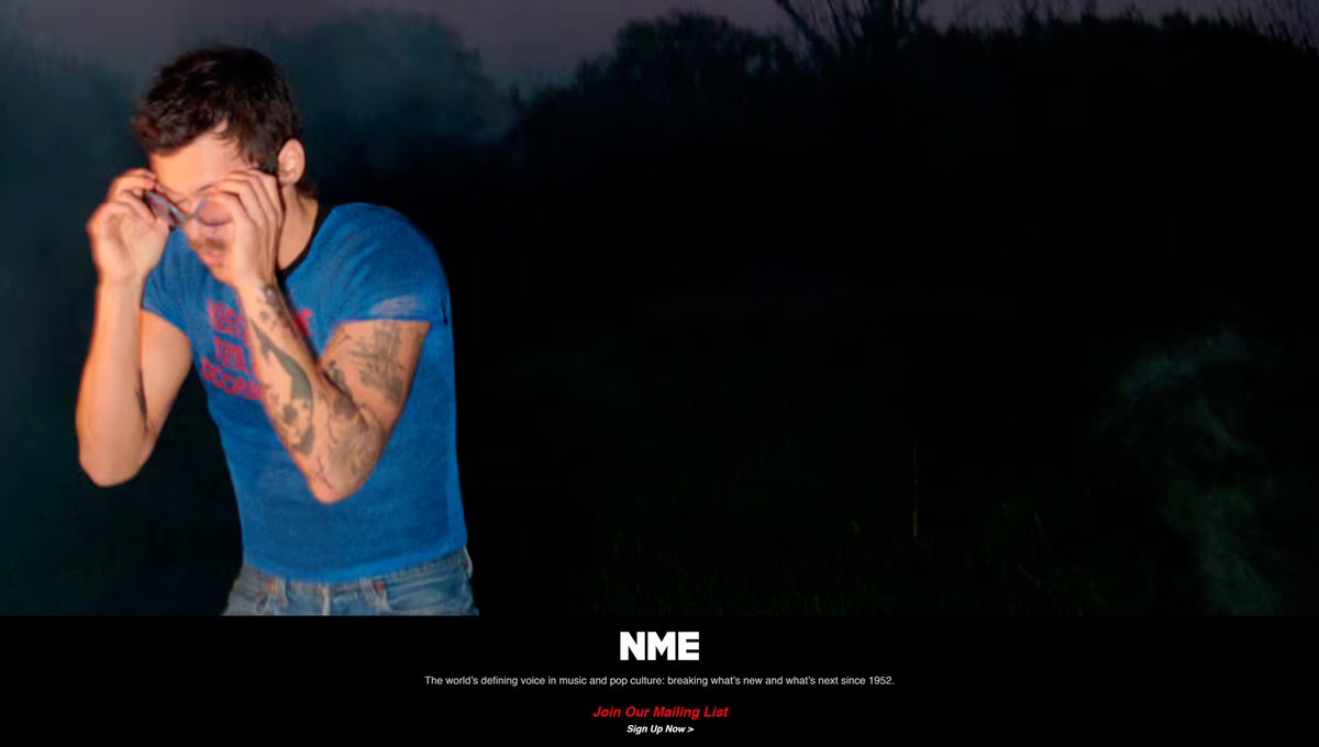 © #NMEMagazineRP › 𝖬𝗎𝗌𝗂𝖼 𝖭𝖾𝗐𝗌
The megastar Asta Langford (<a href="/antigrimoire/">Asta.</a>) is in search of love, ecstasy, enlightenment, and all sorts of fun on  #KissAllTheTimeDiscoOccasionallyRP that subverts expectations and gets weird in delightful ways.