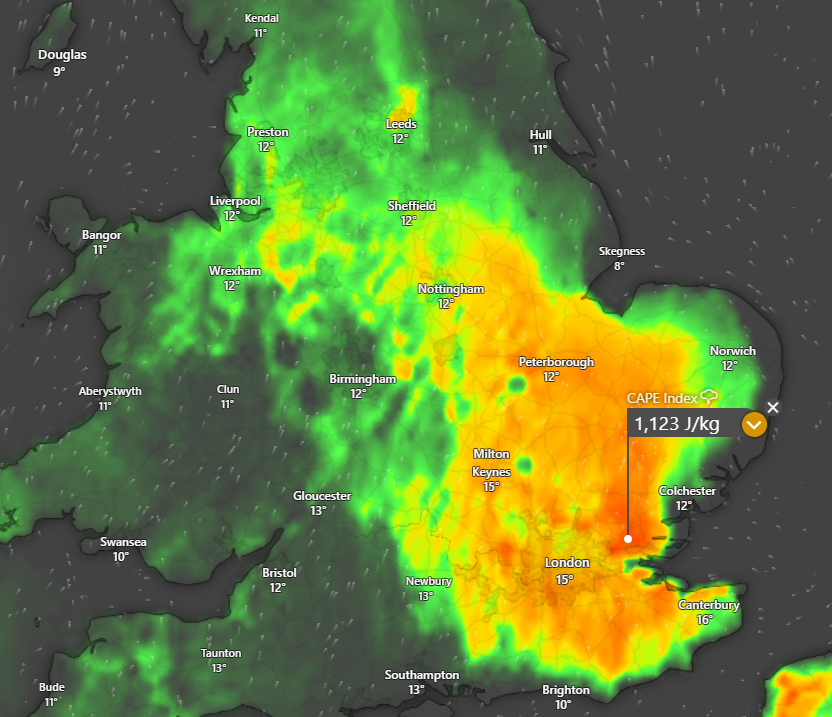 Skies Of The UK tweet media