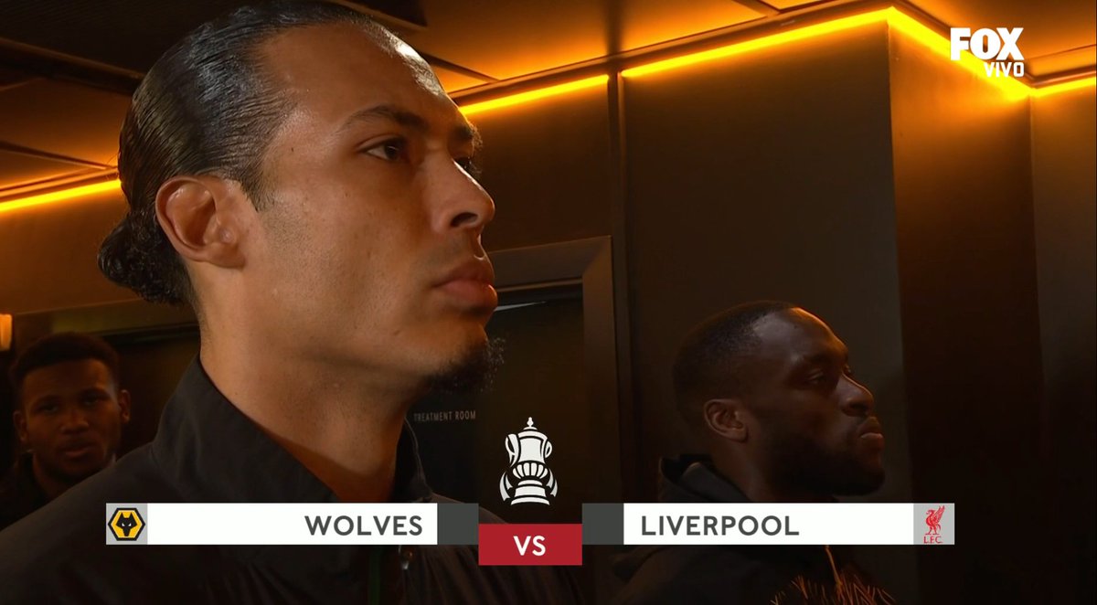 📸 - Virgil van Dijk shows his aura ahead of the game.