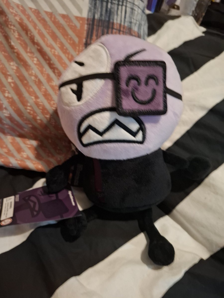 foldthing's tweet photo. SHES HERE BUT I DIDNT EXPECT HER TO BE AS SMALL AAAHHH

#ppt2 #paperpuppets #osc https://t.co/d25KRJHvOo