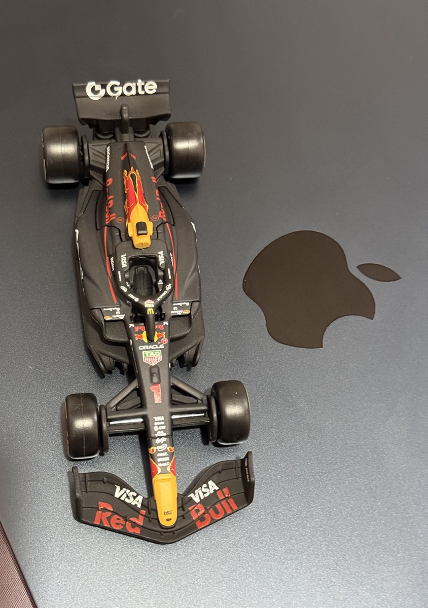 Felipe Leme tweet media