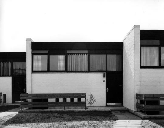 archistar1's tweet image. Case a schiera Skelhøje.
Ebeltoft, Danimarca, 1964.
#architects Friis &amp;amp; Moltke 

📷S. Krystallidis
#architecture