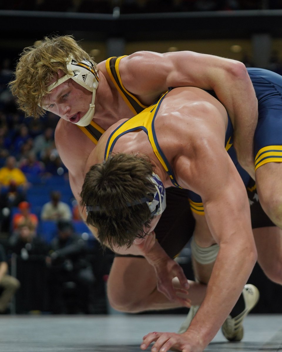 Wyoming Cowboy Wrestling tweet media