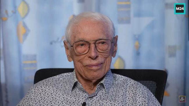 Народный артист России, Герой труда, композитор Александр Зацепин 10 марта будет праздновать 100-летний юбилей. вернулся в Россию из Франции в марте 2022 года